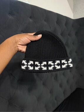 Off-White Black Beanie Hat with White Zigzag Trim